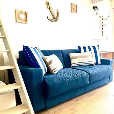 Studio Eclat Marine 3 Etoiles - Vue Mer - Parking-Clim-Plage A 20 Metres - Capitalchic Services Saint-Aygulf Fréjus エクステリア 写真
